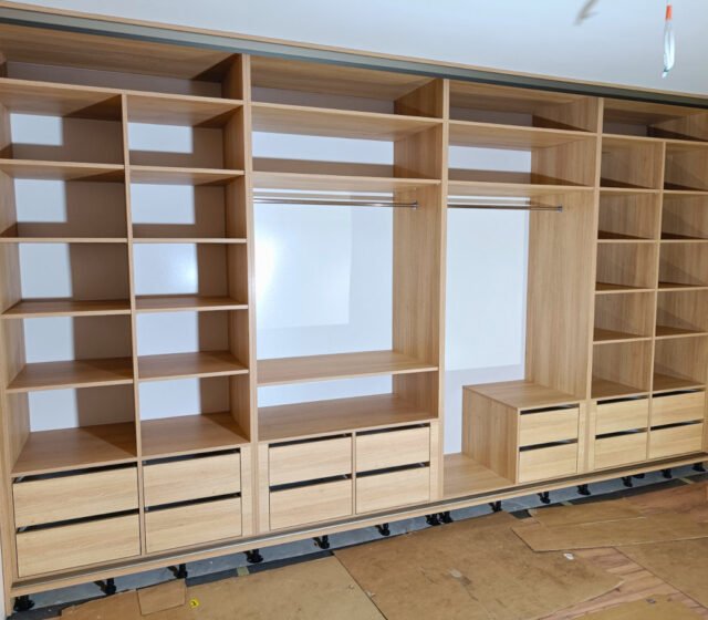 Duża garderoba na wymiar przesuwna kepno namyslow ostrzeszow wieruszow